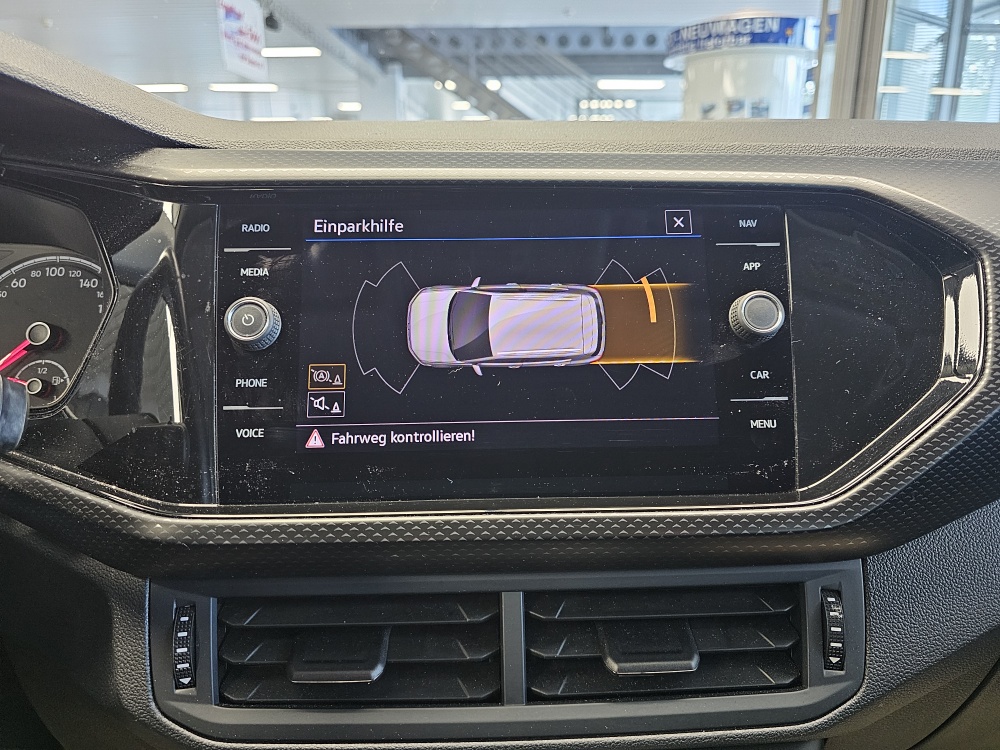 VW T-Cross  bei Hoffmann Automobile in Wolfsburg kaufen und sofort mitnehmen - Bild 13