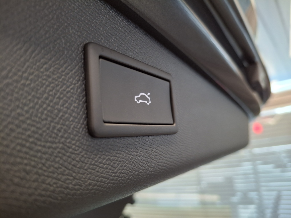 Cupra Leon Sportstourer  bei Hoffmann Automobile in Wolfsburg kaufen und sofort mitnehmen - Bild 3