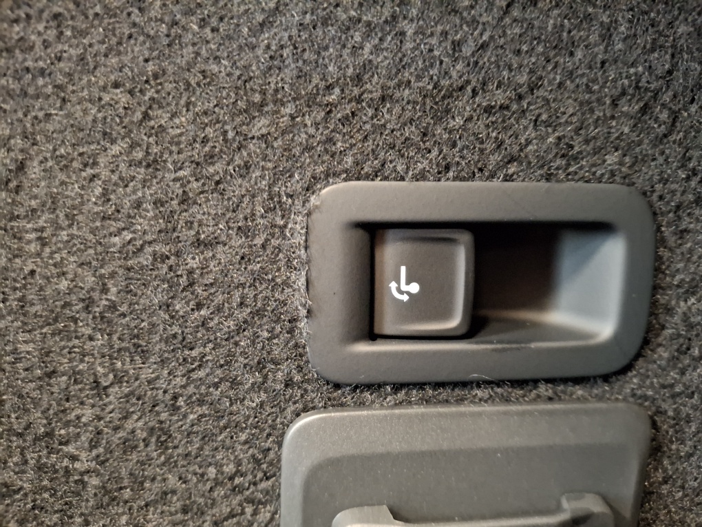 Cupra Leon Sportstourer  bei Hoffmann Automobile in Wolfsburg kaufen und sofort mitnehmen - Bild 4