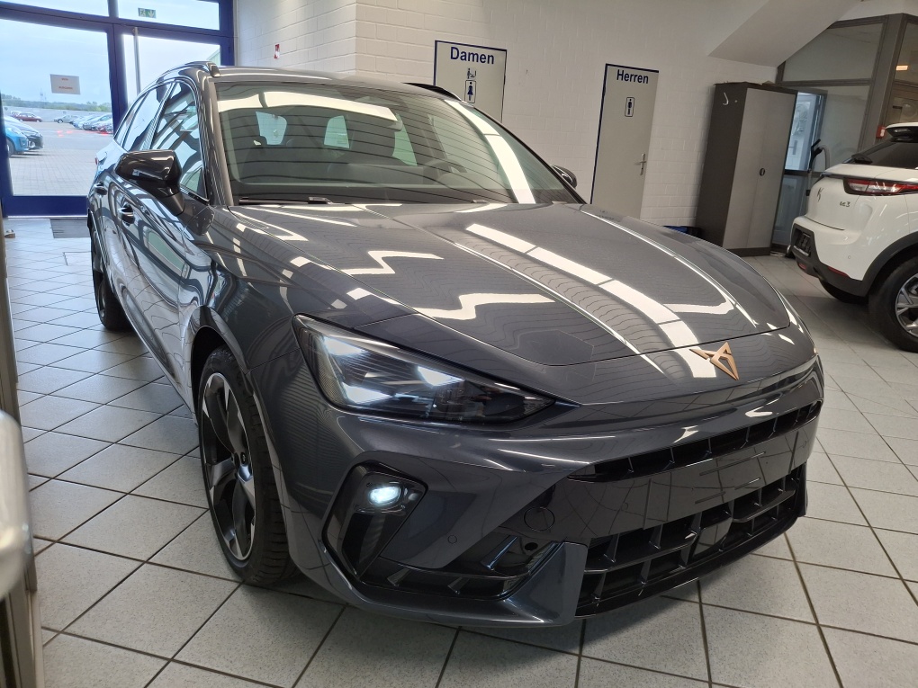 Cupra Leon Sportstourer bei Hoffmann Automobile in Wolfsburg kaufen und sofort mitnehmen - Bild 32