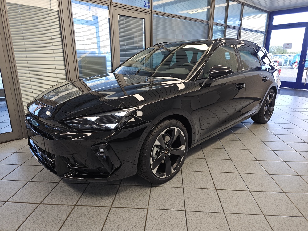 Cupra Leon Sportstourer  für nur 31.950,- € bei Hoffmann Automobile in Wolfsburg kaufen und sofort mitnehmen