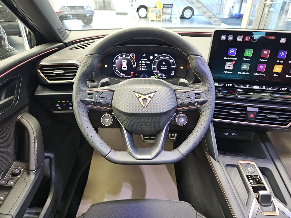 Cupra Leon Sportstourer bei Hoffmann Automobile in Wolfsburg kaufen und sofort mitnehmen - Bild 27