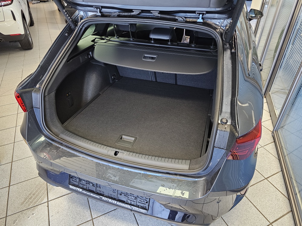 Cupra Leon Sportstourer bei Hoffmann Automobile in Wolfsburg kaufen und sofort mitnehmen - Bild 4