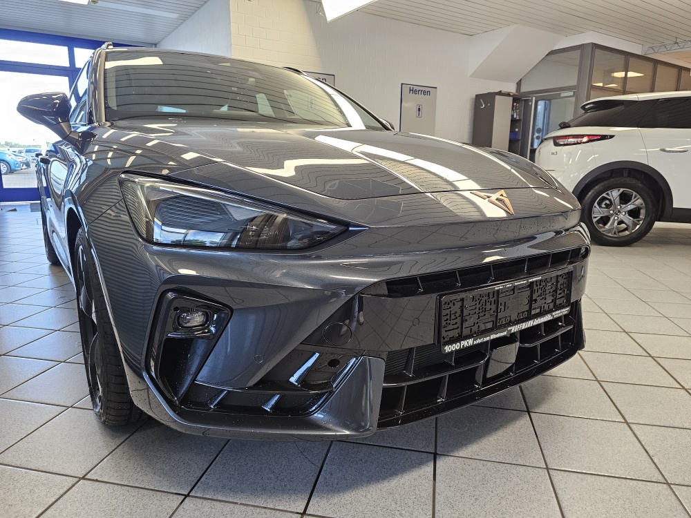 Cupra Leon Sportstourer bei Hoffmann Automobile in Wolfsburg kaufen und sofort mitnehmen - Bild 16