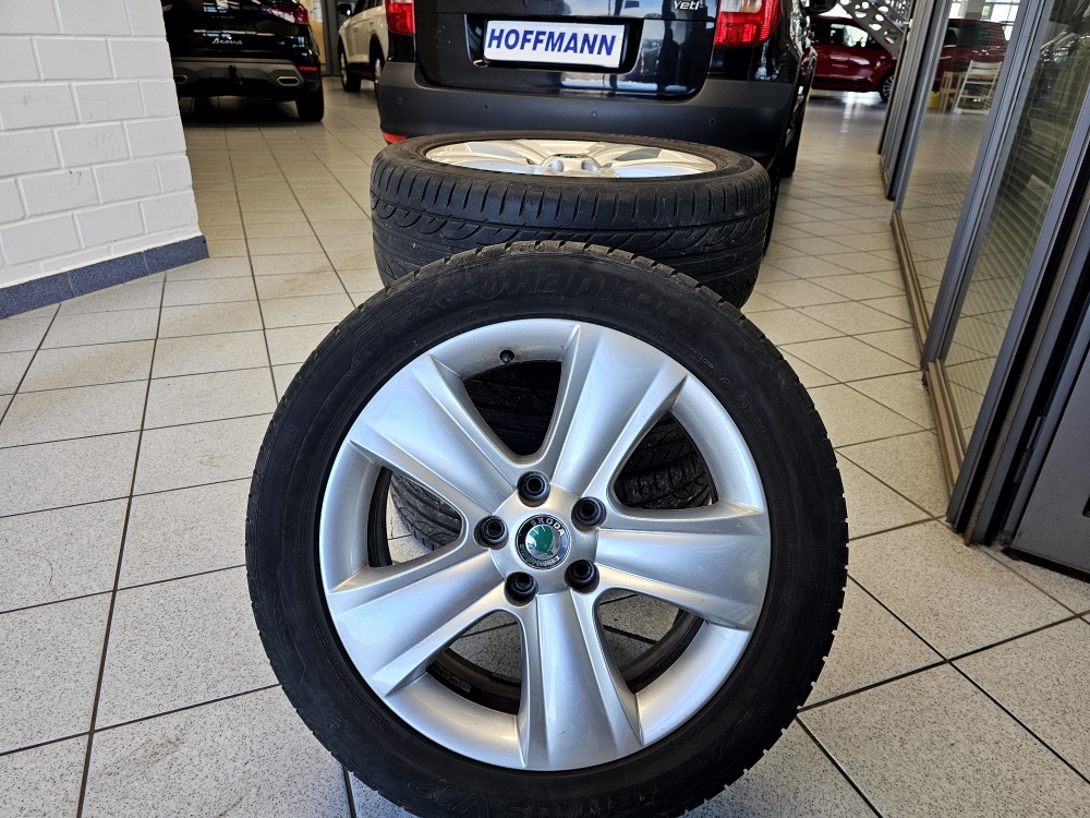 Skoda Yeti  bei Hoffmann Automobile in Wolfsburg kaufen und sofort mitnehmen - Bild 3