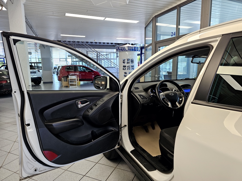 Hyundai ix35  bei Hoffmann Automobile in Wolfsburg kaufen und sofort mitnehmen - Bild 13