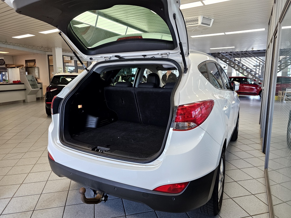 Hyundai ix35  bei Hoffmann Automobile in Wolfsburg kaufen und sofort mitnehmen - Bild 2