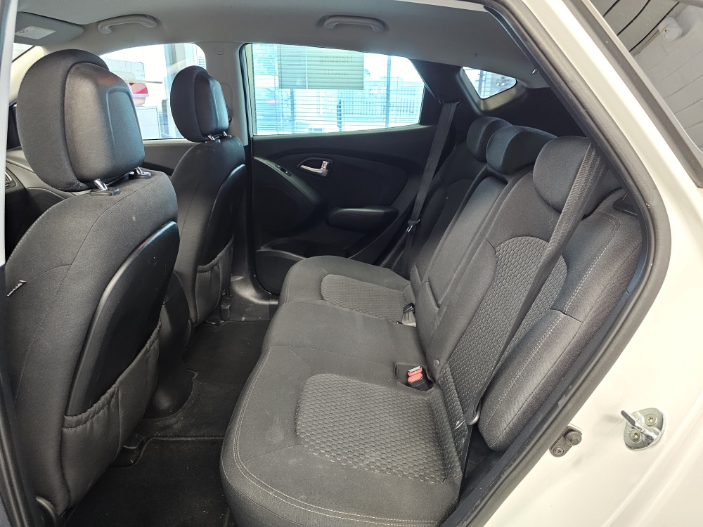 Hyundai ix35  bei Hoffmann Automobile in Wolfsburg kaufen und sofort mitnehmen - Bild 5