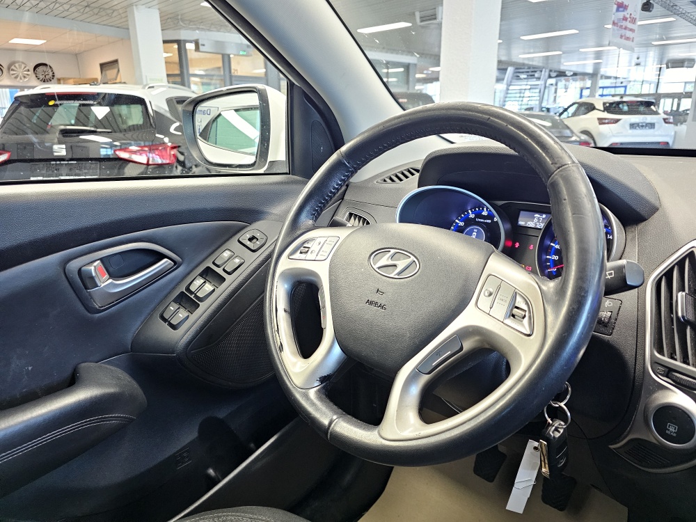 Hyundai ix35  bei Hoffmann Automobile in Wolfsburg kaufen und sofort mitnehmen - Bild 9