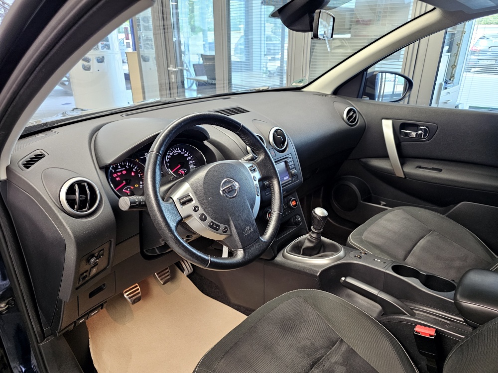 Nissan Qashqai  bei Hoffmann Automobile in Wolfsburg kaufen und sofort mitnehmen - Bild 12
