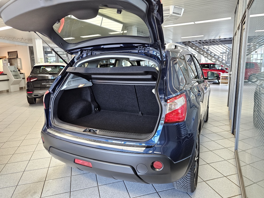 Nissan Qashqai  bei Hoffmann Automobile in Wolfsburg kaufen und sofort mitnehmen - Bild 2