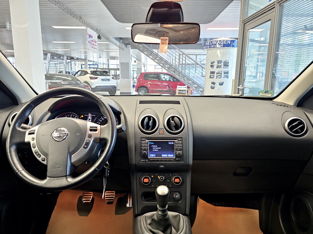 Nissan Qashqai  bei Hoffmann Automobile in Wolfsburg kaufen und sofort mitnehmen - Bild 5