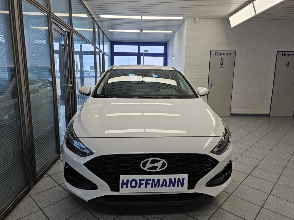 Hyundai i30 Kombi  bei Hoffmann Automobile in Wolfsburg kaufen und sofort mitnehmen - Bild 20