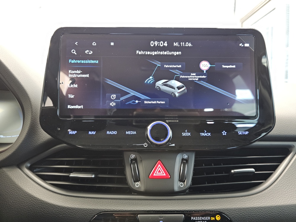 Hyundai i30 Kombi  bei Hoffmann Automobile in Wolfsburg kaufen und sofort mitnehmen - Bild 9