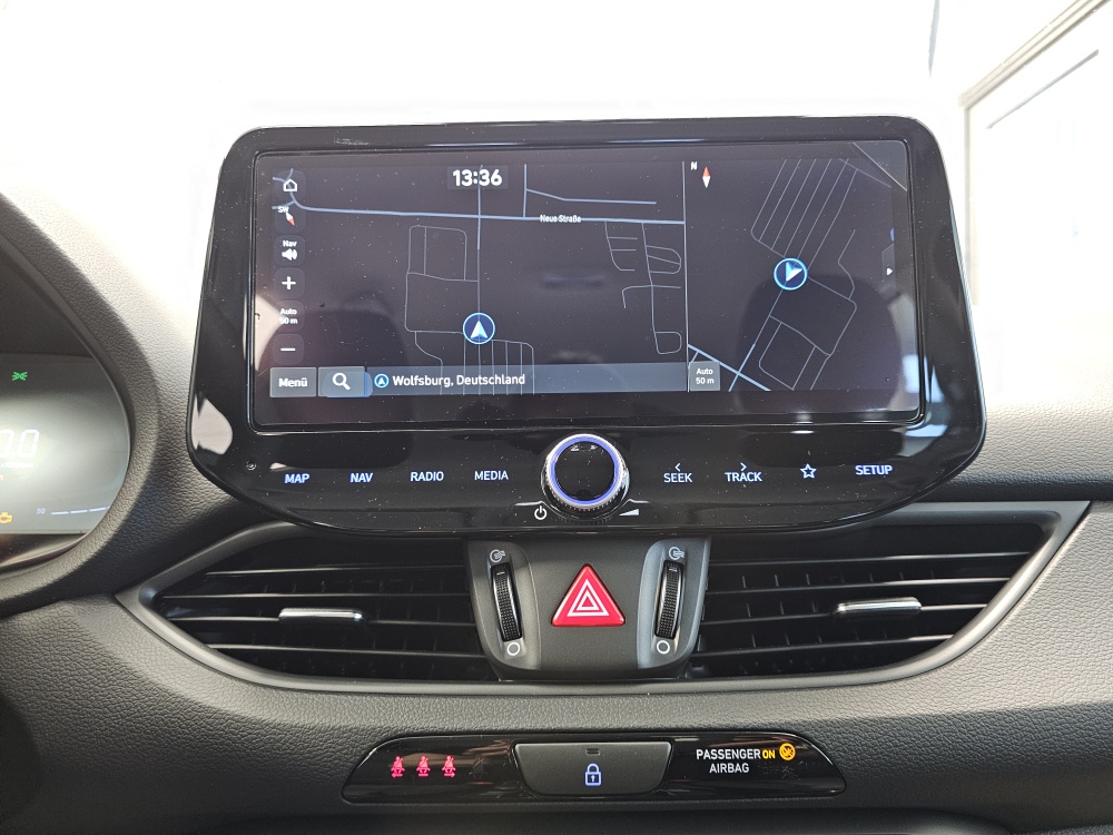 Hyundai i30 Kombi  bei Hoffmann Automobile in Wolfsburg kaufen und sofort mitnehmen - Bild 7