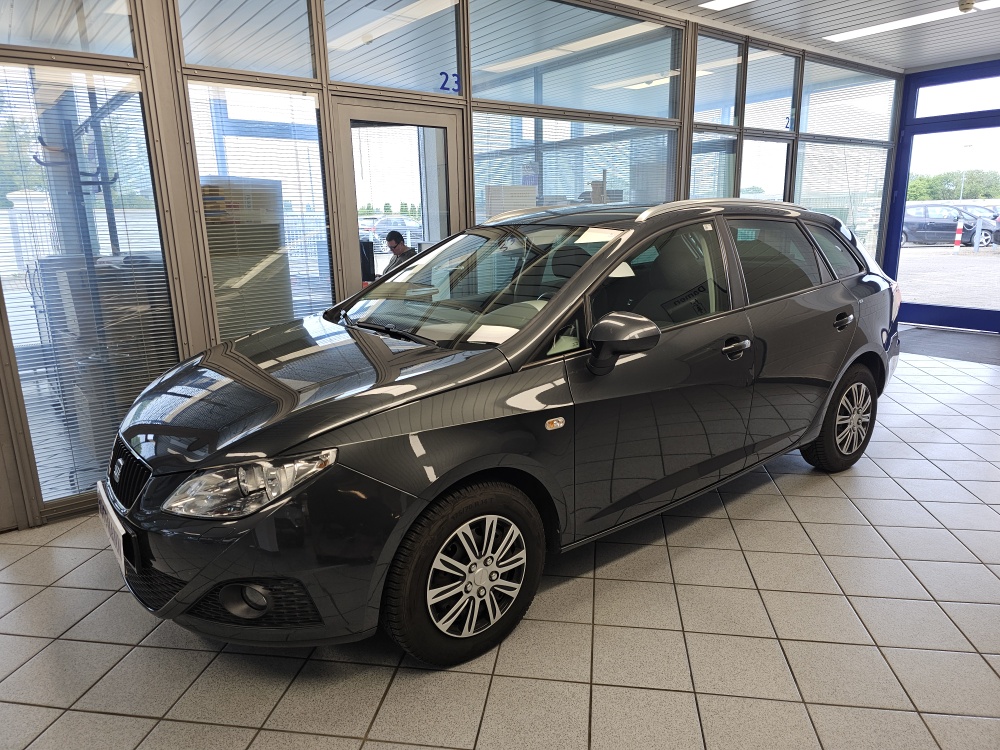Seat Ibiza ST  für nur 2.800,- € bei Hoffmann Automobile in Wolfsburg kaufen und sofort mitnehmen