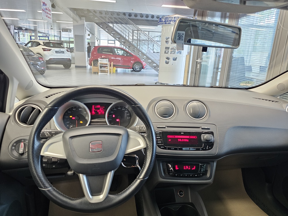 Seat Ibiza ST  bei Hoffmann Automobile in Wolfsburg kaufen und sofort mitnehmen - Bild 9