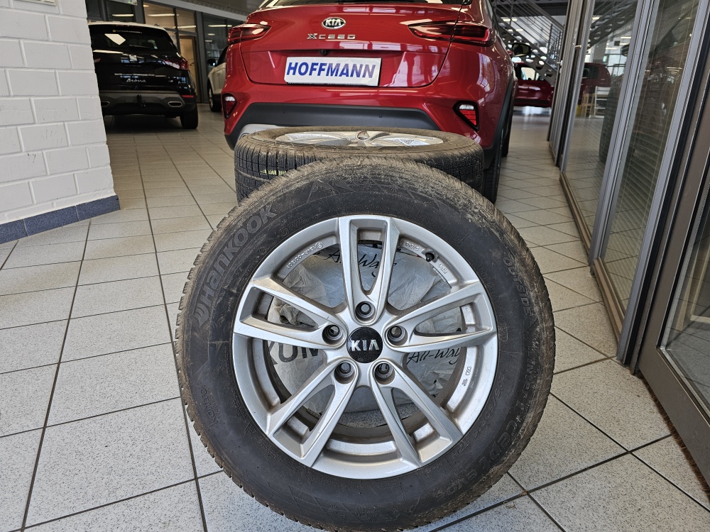 Kia XCeed  bei Hoffmann Automobile in Wolfsburg kaufen und sofort mitnehmen - Bild 4