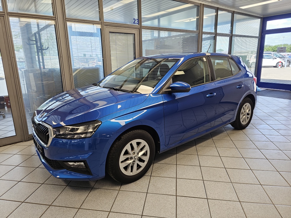 Skoda Fabia Ambition für nur 14.450,- € bei Hoffmann Automobile in Wolfsburg kaufen und sofort mitnehmen