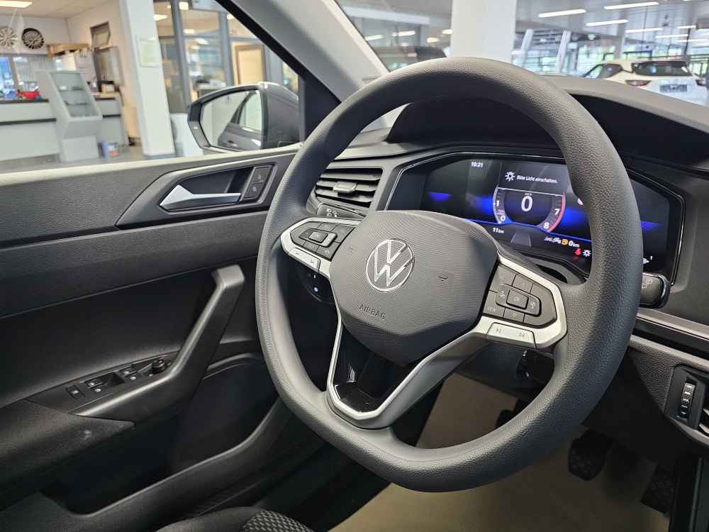 VW Polo  bei Hoffmann Automobile in Wolfsburg kaufen und sofort mitnehmen - Bild 12