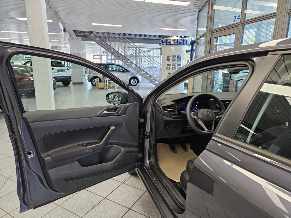 VW Polo  bei Hoffmann Automobile in Wolfsburg kaufen und sofort mitnehmen - Bild 16