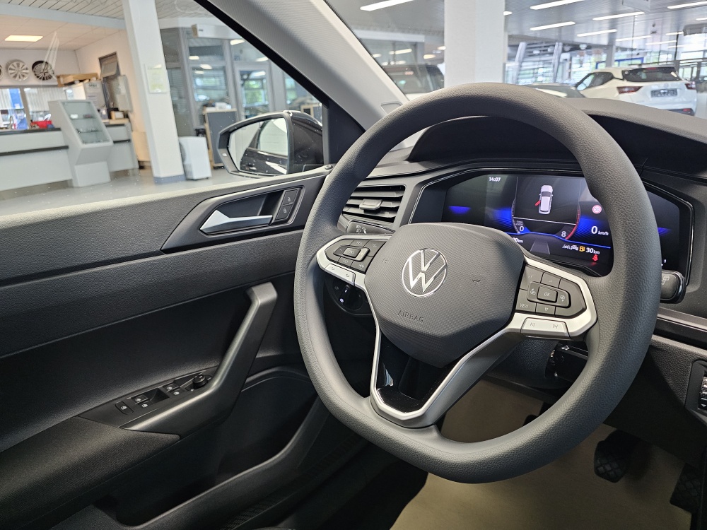 VW Polo  bei Hoffmann Automobile in Wolfsburg kaufen und sofort mitnehmen - Bild 12