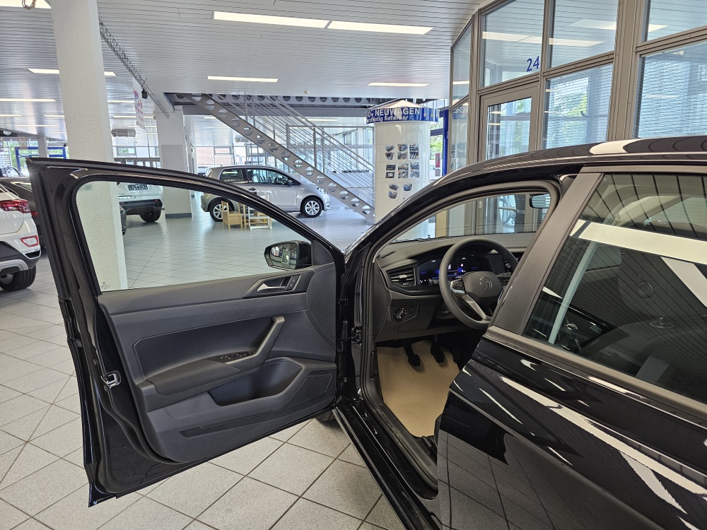 VW Polo  bei Hoffmann Automobile in Wolfsburg kaufen und sofort mitnehmen - Bild 18