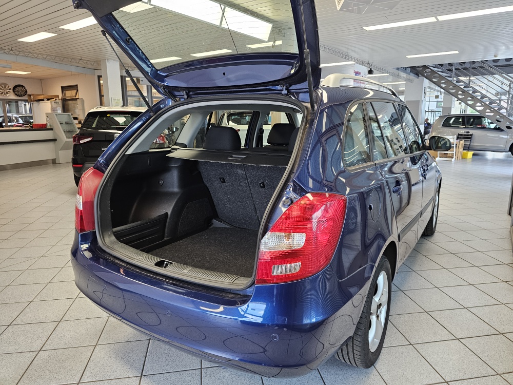 Skoda Fabia Combi  bei Hoffmann Automobile in Wolfsburg kaufen und sofort mitnehmen - Bild 3