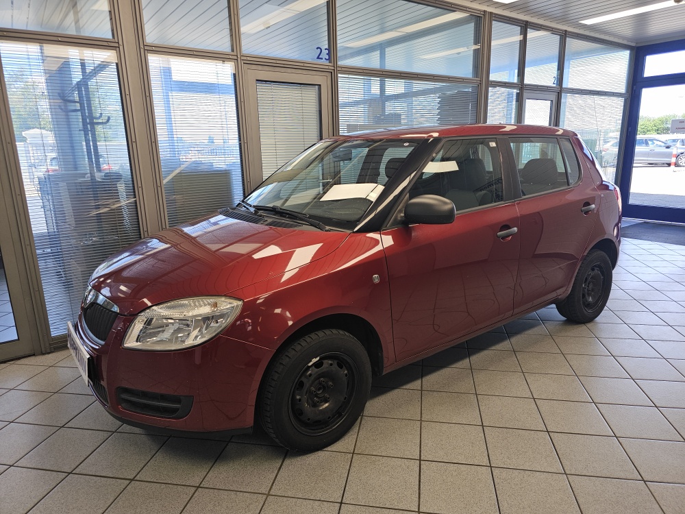 Skoda Fabia  für nur 1.400,- € bei Hoffmann Automobile in Wolfsburg kaufen und sofort mitnehmen