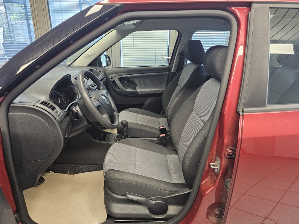 Skoda Fabia  bei Hoffmann Automobile in Wolfsburg kaufen und sofort mitnehmen - Bild 10