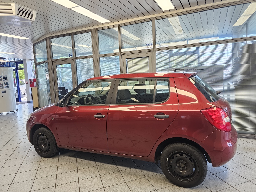 Skoda Fabia  bei Hoffmann Automobile in Wolfsburg kaufen und sofort mitnehmen - Bild 12
