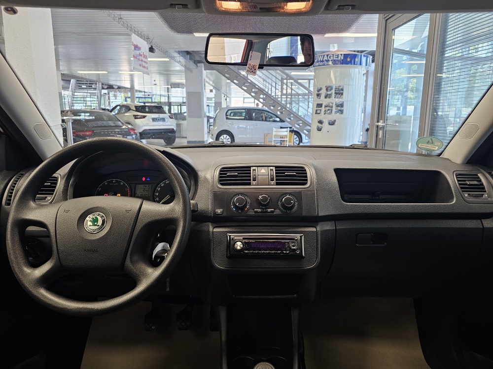 Skoda Fabia  bei Hoffmann Automobile in Wolfsburg kaufen und sofort mitnehmen - Bild 5
