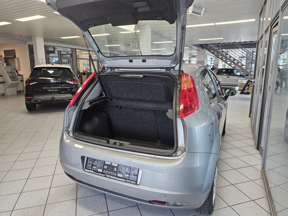 Fiat Grande Punto  bei Hoffmann Automobile in Wolfsburg kaufen und sofort mitnehmen - Bild 2
