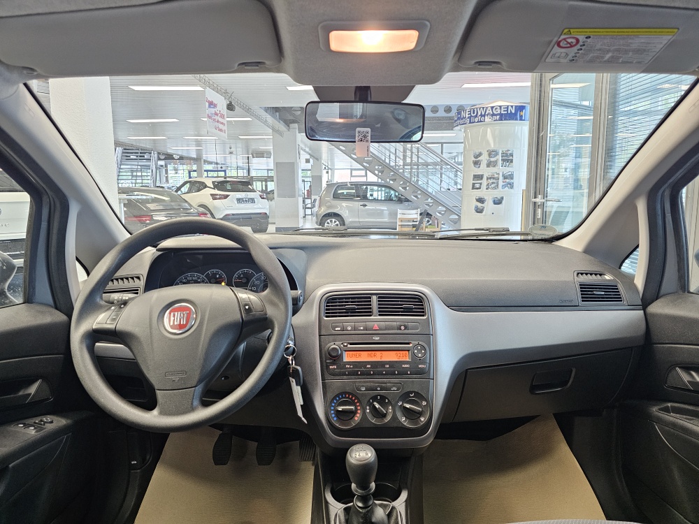 Fiat Grande Punto  bei Hoffmann Automobile in Wolfsburg kaufen und sofort mitnehmen - Bild 5
