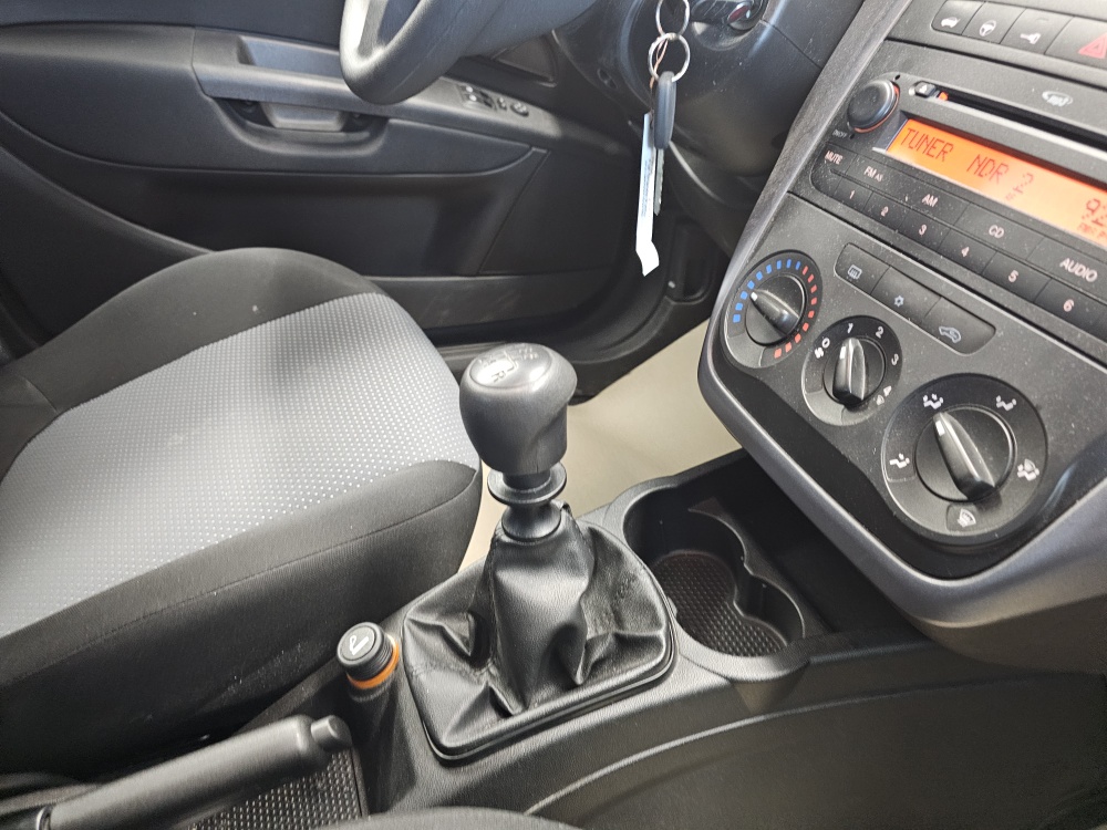 Fiat Grande Punto  bei Hoffmann Automobile in Wolfsburg kaufen und sofort mitnehmen - Bild 6