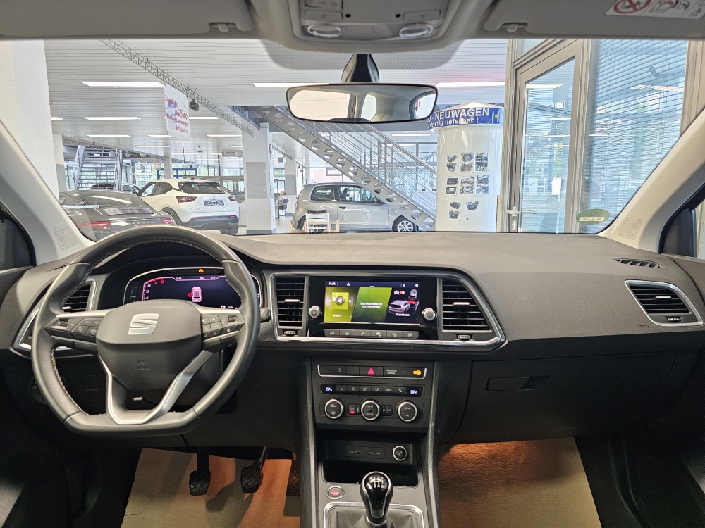Seat Ateca  bei Hoffmann Automobile in Wolfsburg kaufen und sofort mitnehmen - Bild 4