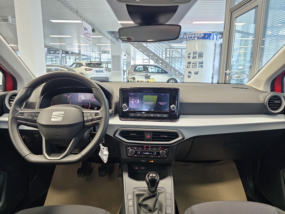 Seat Ibiza  bei Hoffmann Automobile in Wolfsburg kaufen und sofort mitnehmen - Bild 5