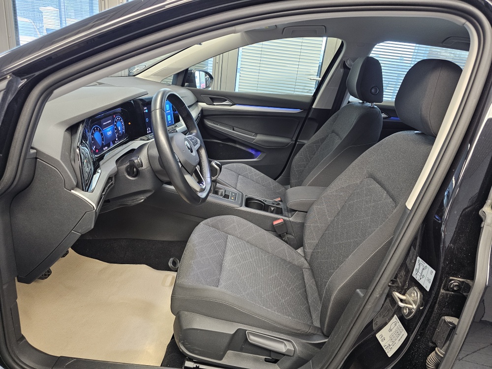 VW Golf Variant  bei Hoffmann Automobile in Wolfsburg kaufen und sofort mitnehmen - Bild 18