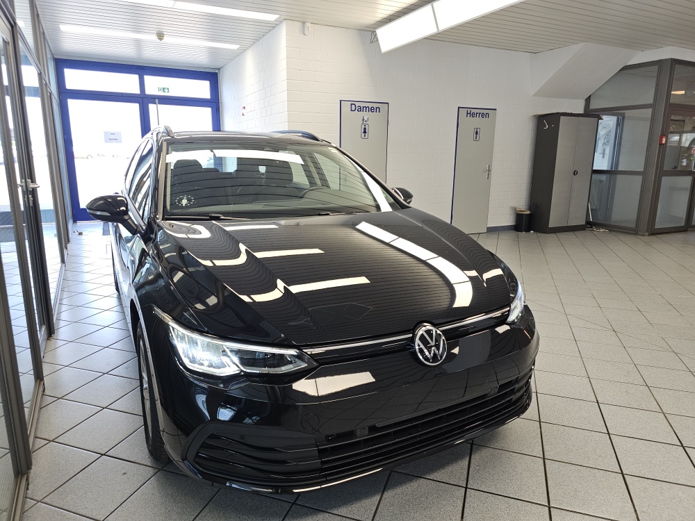 VW Golf Variant  bei Hoffmann Automobile in Wolfsburg kaufen und sofort mitnehmen - Bild 23