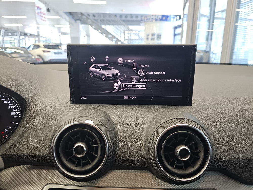 Audi Q2  bei Hoffmann Automobile in Wolfsburg kaufen und sofort mitnehmen - Bild 10