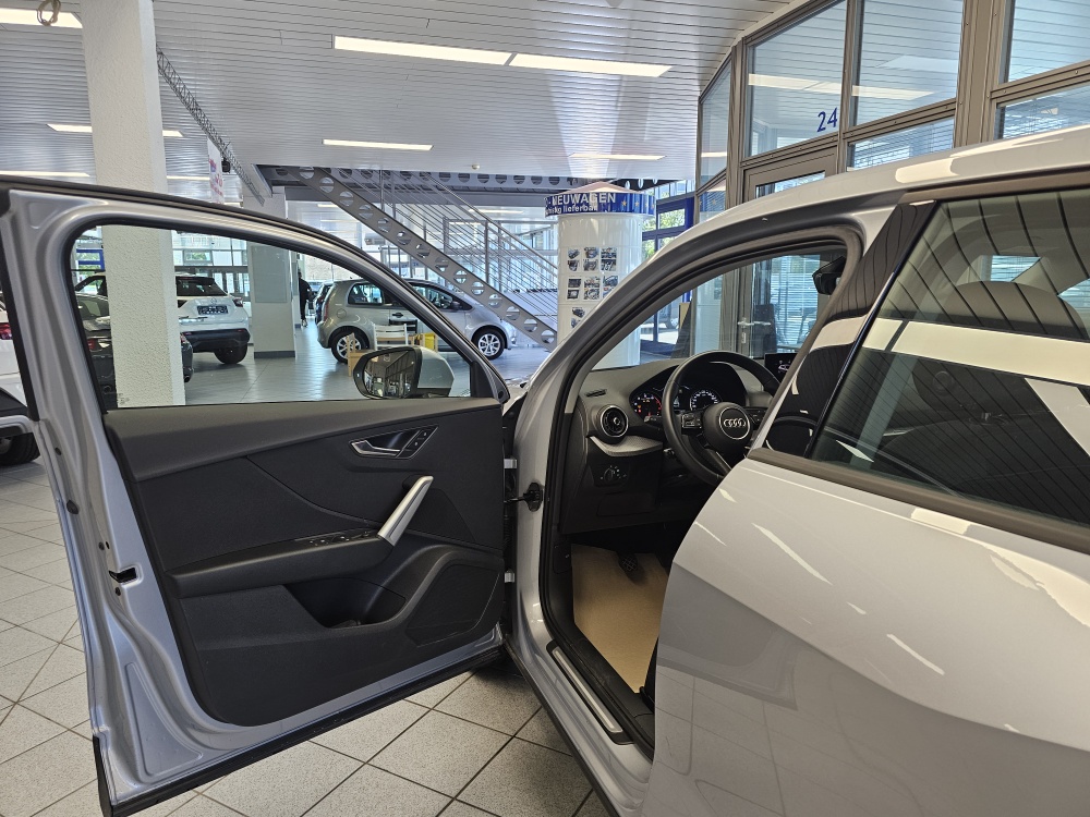 Audi Q2  bei Hoffmann Automobile in Wolfsburg kaufen und sofort mitnehmen - Bild 16
