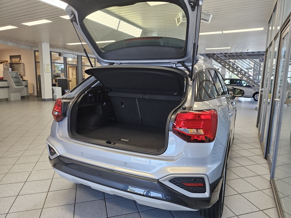 Audi Q2  bei Hoffmann Automobile in Wolfsburg kaufen und sofort mitnehmen - Bild 2