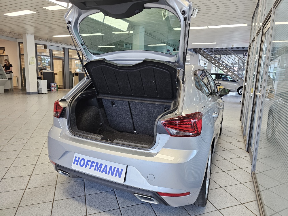 Seat Ibiza  bei Hoffmann Automobile in Wolfsburg kaufen und sofort mitnehmen - Bild 2