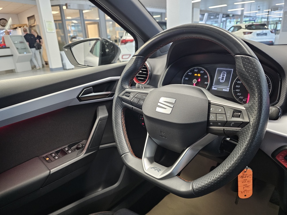 Seat Ibiza  bei Hoffmann Automobile in Wolfsburg kaufen und sofort mitnehmen - Bild 9