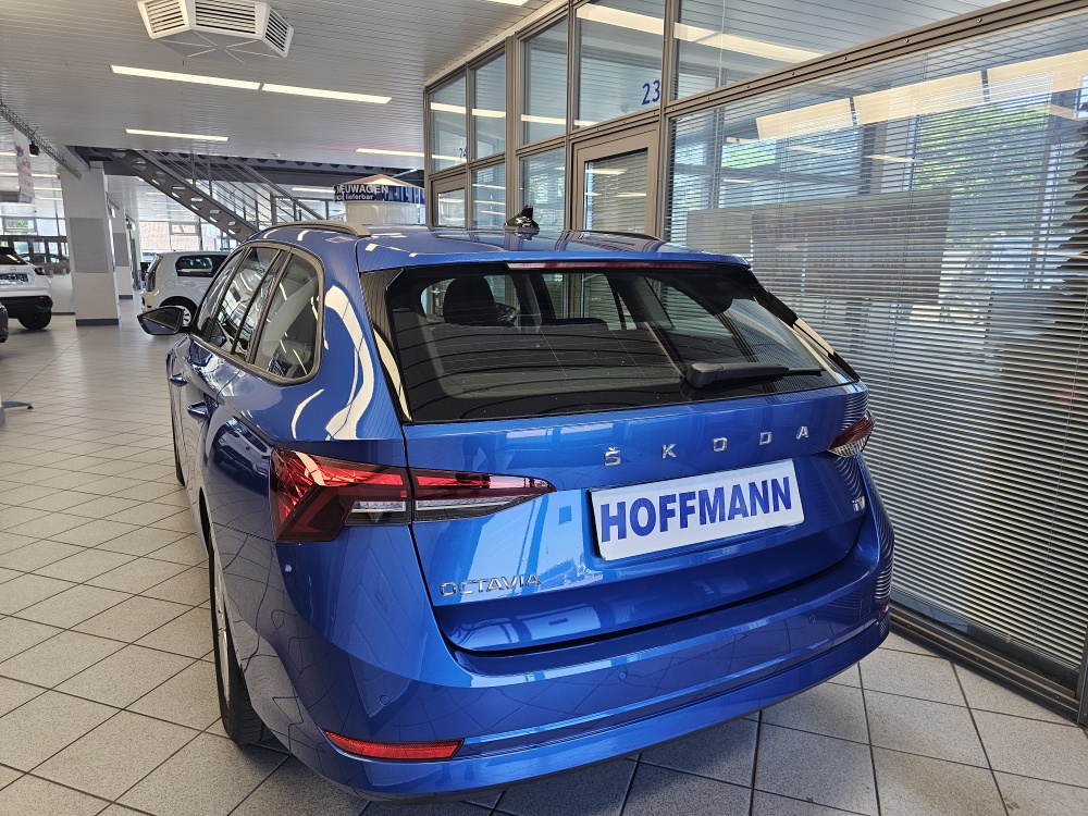 Skoda Octavia Combi  bei Hoffmann Automobile in Wolfsburg kaufen und sofort mitnehmen - Bild 4