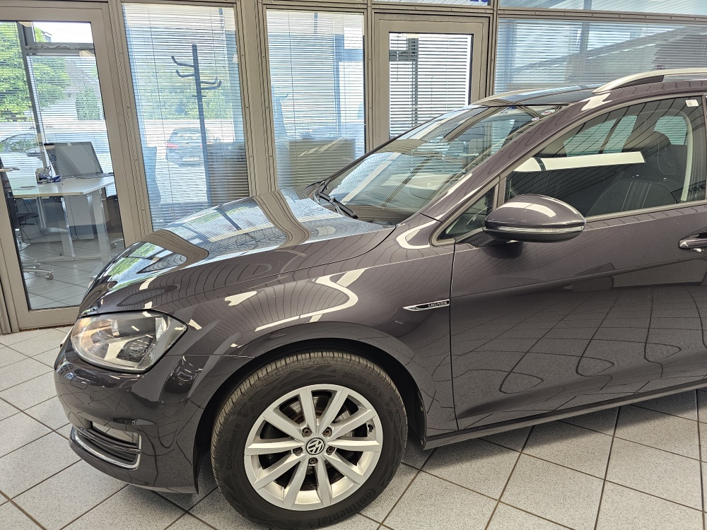 VW Golf Variant  bei Hoffmann Automobile in Wolfsburg kaufen und sofort mitnehmen - Bild 18