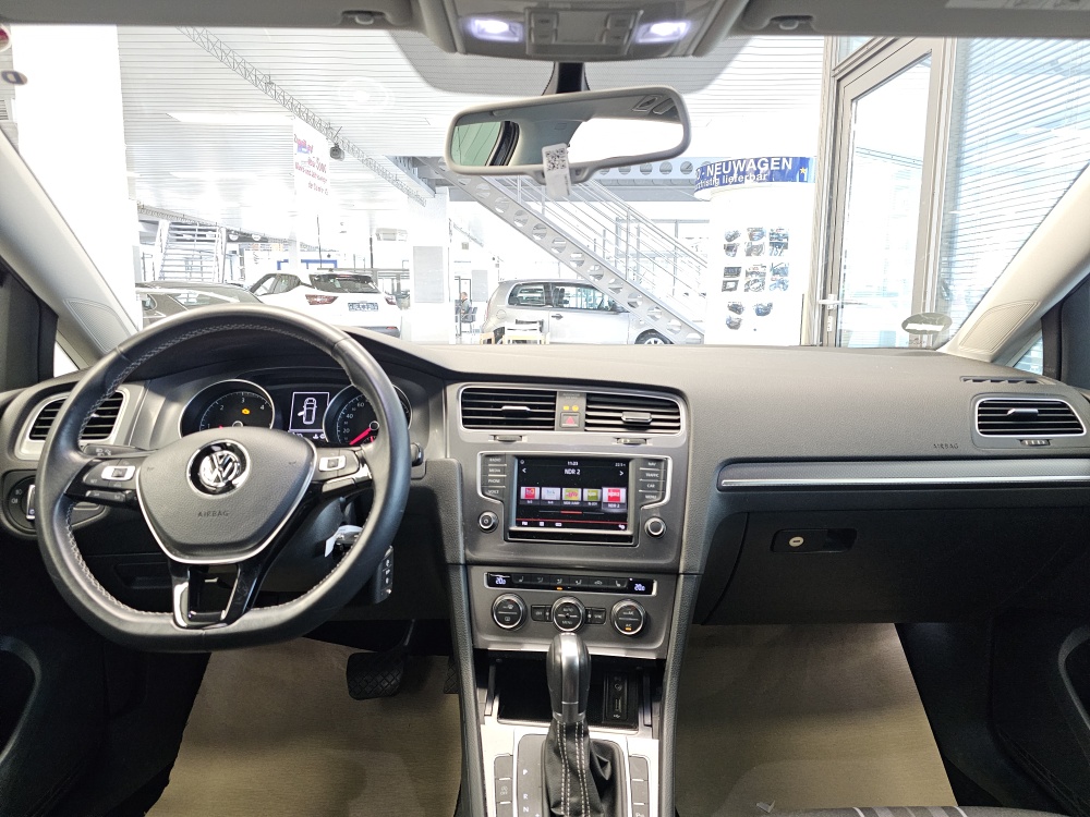 VW Golf Variant  bei Hoffmann Automobile in Wolfsburg kaufen und sofort mitnehmen - Bild 7
