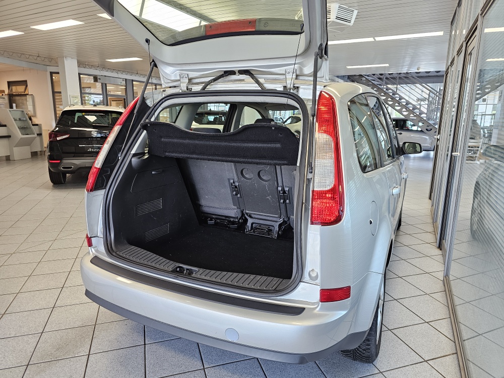 Ford Focus C-Max  bei Hoffmann Automobile in Wolfsburg kaufen und sofort mitnehmen - Bild 2