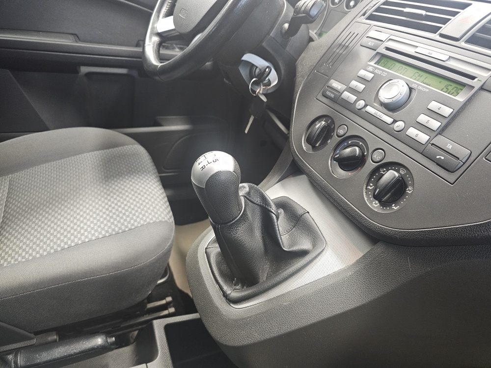 Ford Focus C-Max  bei Hoffmann Automobile in Wolfsburg kaufen und sofort mitnehmen - Bild 6