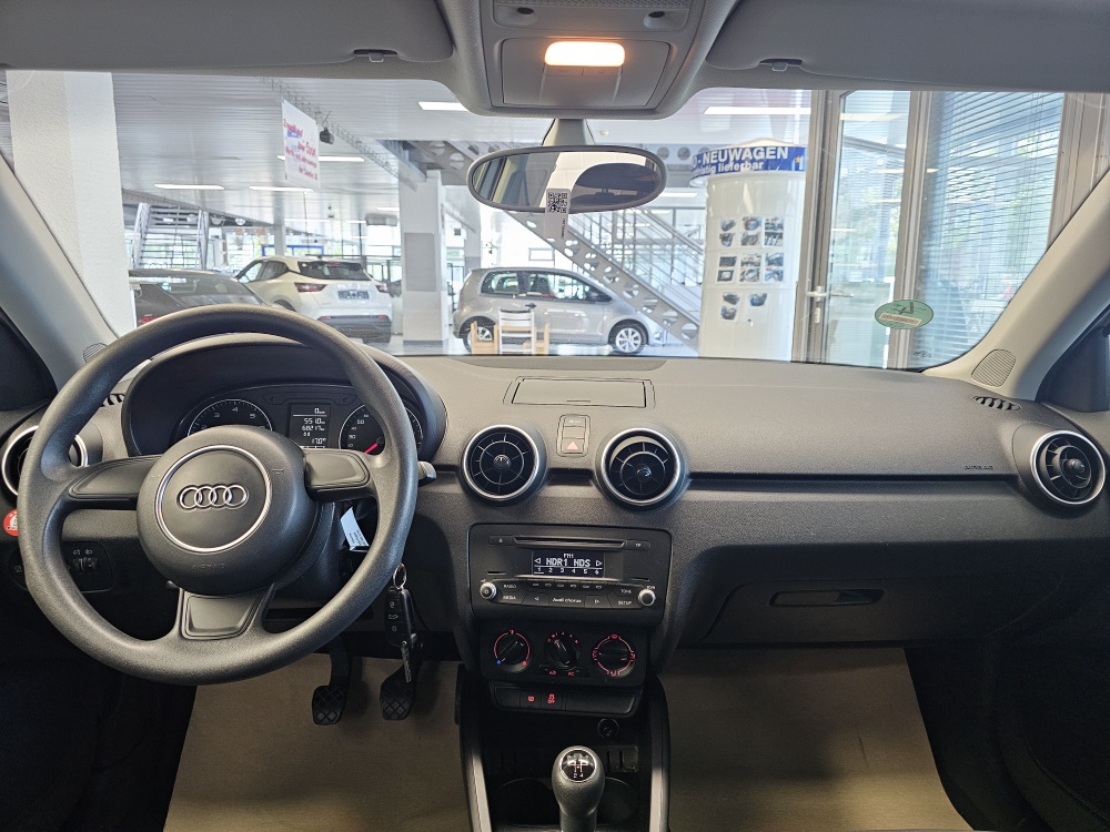Audi A1 Sportback  bei Hoffmann Automobile in Wolfsburg kaufen und sofort mitnehmen - Bild 5